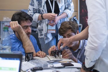 Fraunhofer IOF and the Max Planck School of Photonics