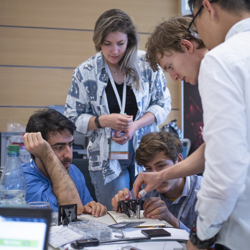 Junge Menschen fördern und mit Wissenschaft und Industriepartnern vernetzen – das ist Ziel der Max Planck School of Photonics. Hier z.B. bei den „Photonics Days Jena“, dem gemeinsamen Karriere- und Netzwerkevent des Fraunhofer IOF und der Max Planck School of Photonics.