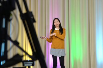 Emma explained that she still benefits from that particular experience presenting her research in front of a large audience, because it allowed her to practice her communication skills. Her presentation on the need for quantum imaging really was enlightening. Emma explained that she still benefits from that particular experience presenting her research in front of a large audience, because it allowed her to practice her communication skills. Her presentation on the need for quantum imaging really was enlightening.